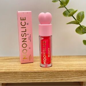 MOONSLICE BEAUTY | “Raspberry Kiss” | Vegan Lip Oil (Brand New!) 💘